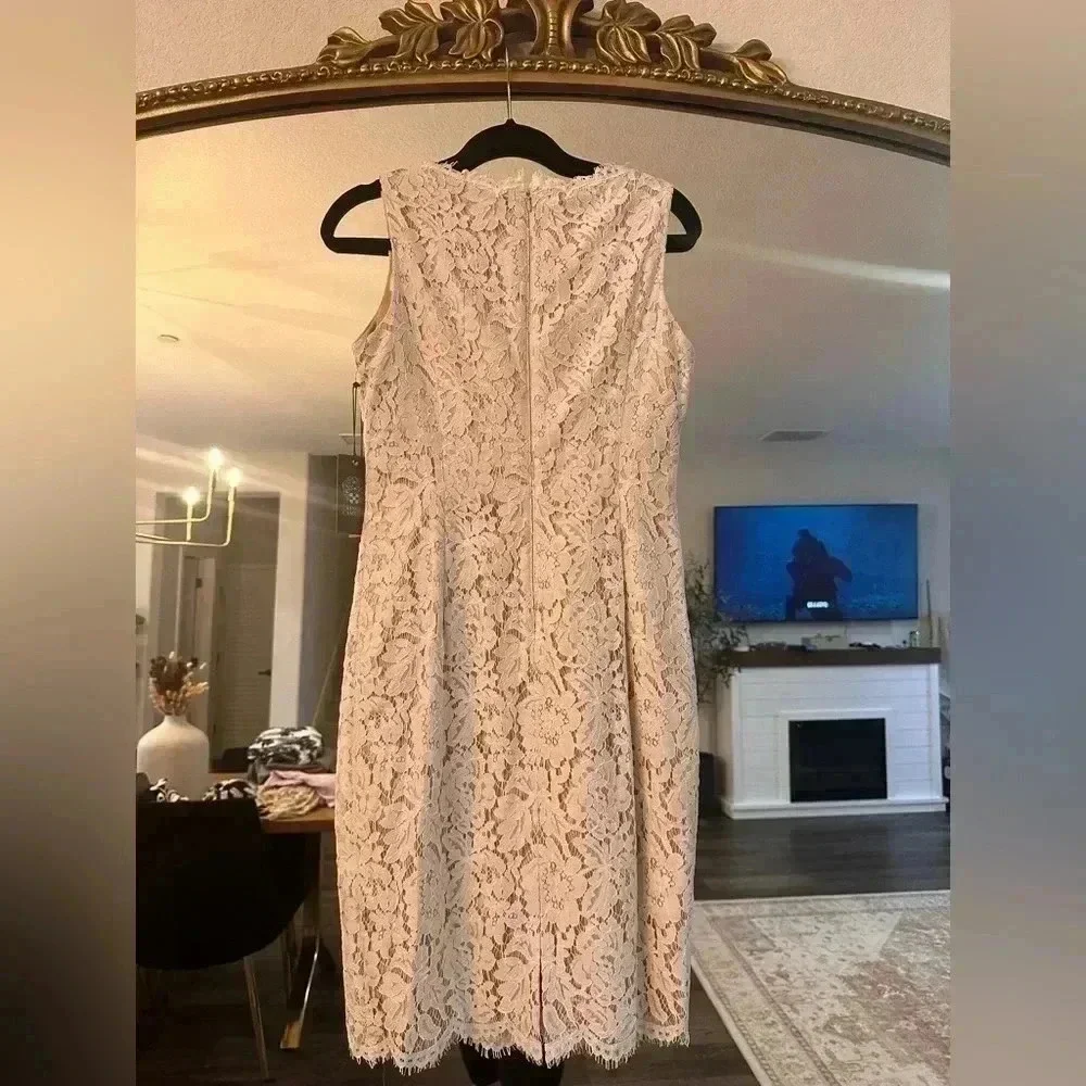 NWT‎ Vince Camuto Lace Dress